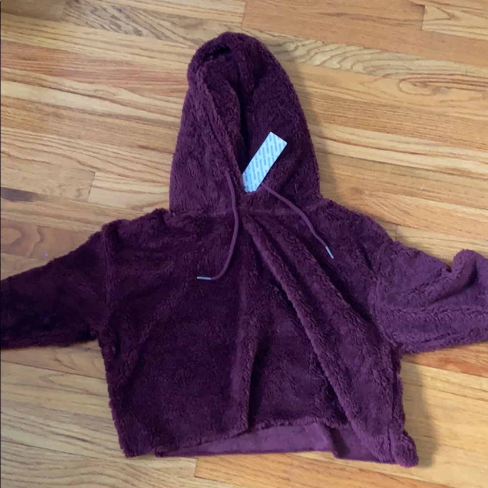 NEW urban outfitters cropped Sherpa